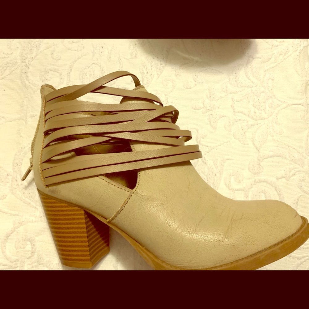 Ankle boots